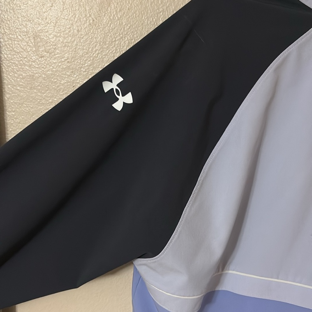 Under Armor Woman’s Jacket - image 3